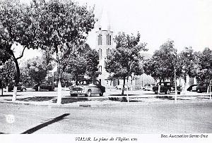 195- Vialar - Place de l'eglise